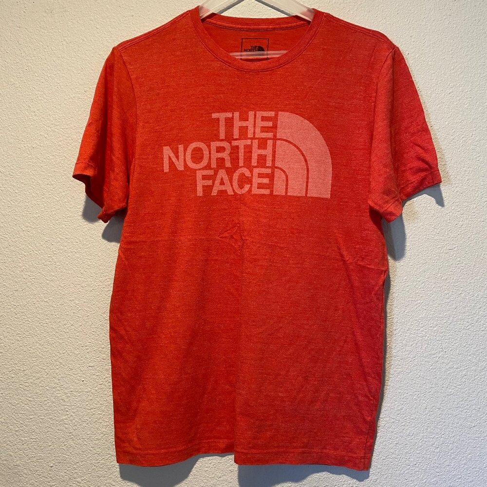 The North‎ Face Red Logo T-Shirt Medium | Outdoor Cotton Blend Tee